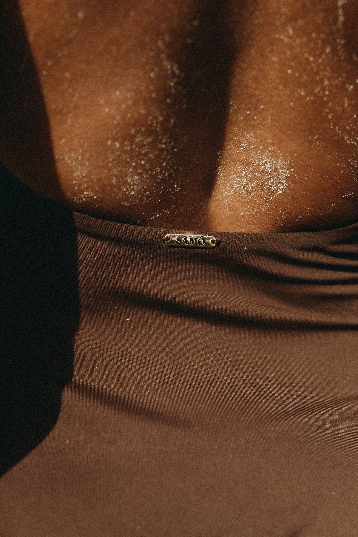 Maio Queli - Brown