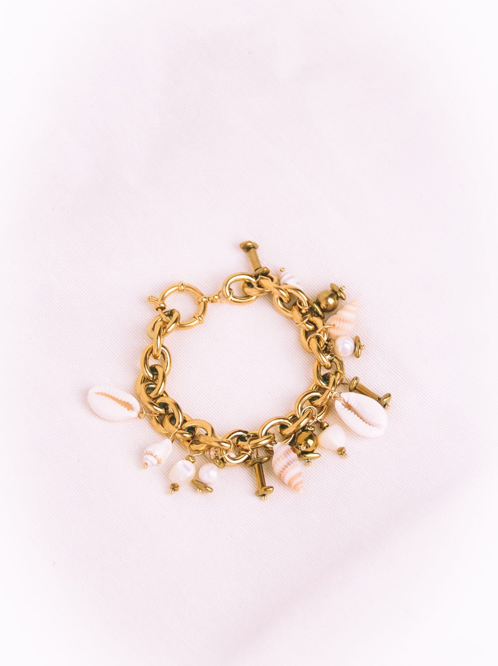 Max shells bracelet